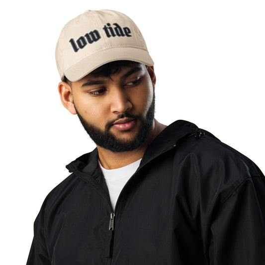 'low tide' - Dad Hat